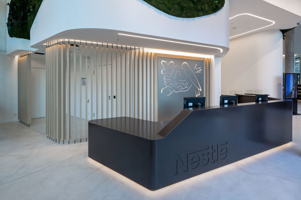 large-70b4623e-3a5e-4b33-b069-651ff3eb80bf